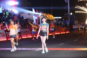 BIB: 
                            <button type="button" onclick="openModal(23339649)" class="btn btn-primary btn-sm float-right btn-popup" data-toggle="modal" data-target=".modal-high-quality">
                        <i class="fas fa-shopping-cart"></i> Add to Cart
                    </button>
                                            <button type="button" onclick="isThisMe(23339649, true)" class="btn btn-success btn-sm float-right btn-popup btn-isme hidden" data-toggle="tooltip" data-placement="bottom" title="นี่คือรูปของคุณใช่ไหม คลิกที่นี่เพื่อเอาเข้าอัลบั้ม">
                        <i class="fas fa-plus"></i> Add to album
                    </button>
                    <button type="button" onclick="isThisMe(23339649, false)" class="btn btn-warning btn-sm float-right btn-popup btn-isnotme hidden">
                        <i class="fas fa-ban"></i> Remove from album
                    </button>